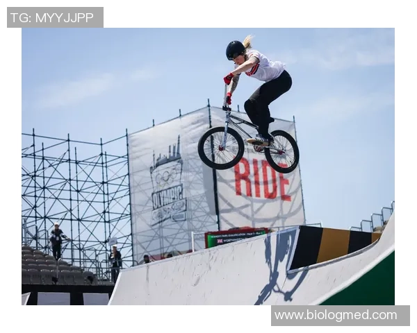 南京滑板队的中路突破之路：深度解析滑板文化与技巧的结合